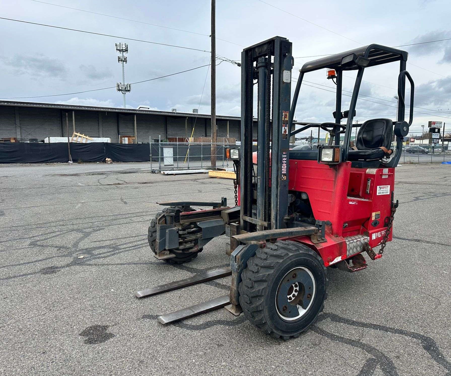 2006 Moffett Engineering LTD M55.4